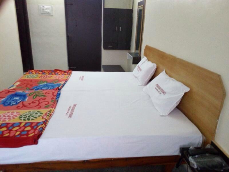 Hotel Tripura Sundari Residency Madanapalle Exteriér fotografie