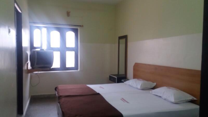 Hotel Tripura Sundari Residency Madanapalle Exteriér fotografie